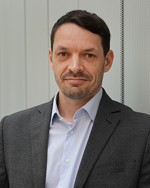 Portraitfoto Karsten Uhing Karsten Uhing M. A.